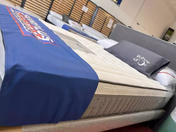 MATELAS A RESSORTS ENSACHES AVEC MEMOIRE DE FORME - site Surplus Habit 34